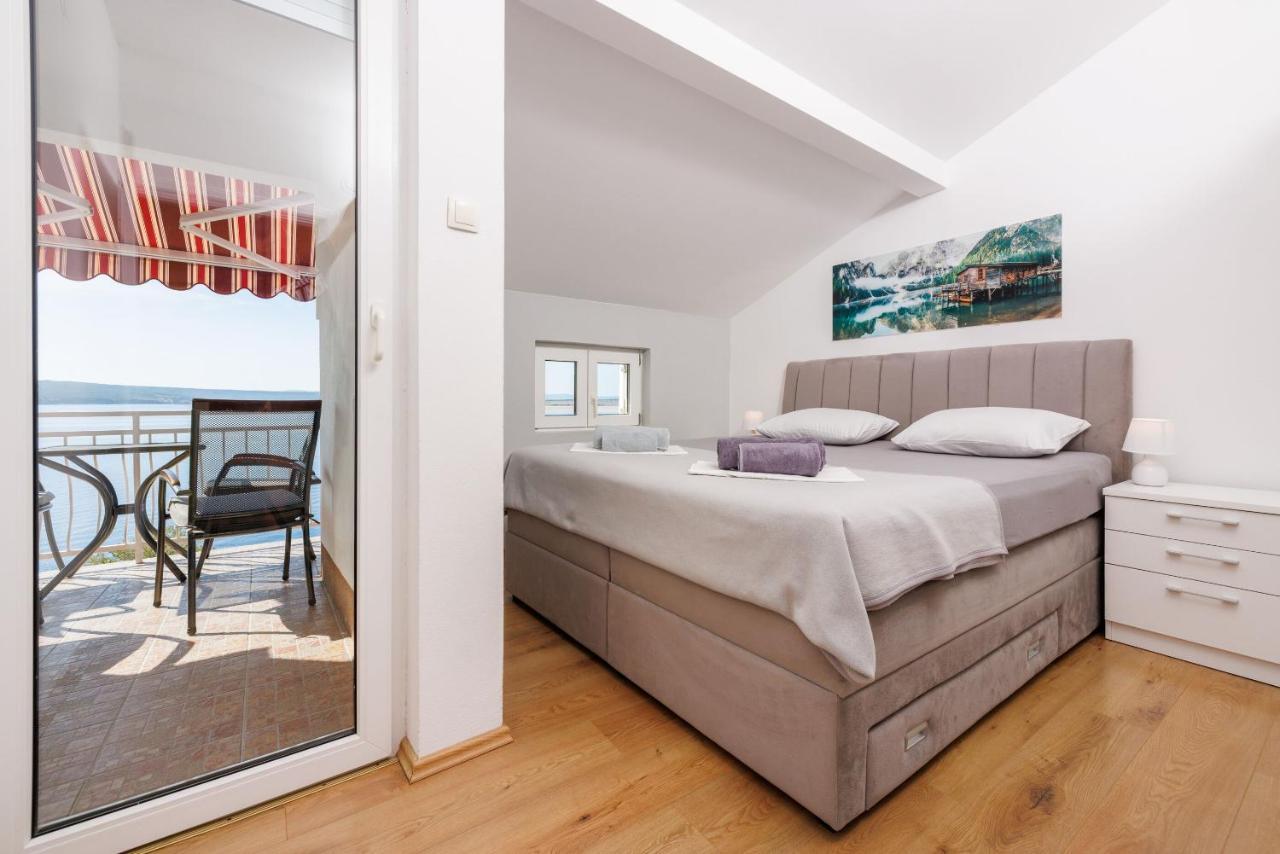 Apartment Davor Драмал Екстериор снимка